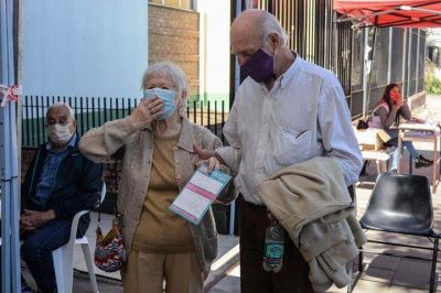 Mor�n | Avanza la campa�a de vacunaci�n en el distrito