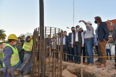 Comenz� la construcci�n de un puente en San Antonio de Padua