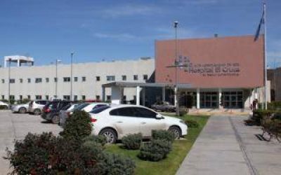 Sigue el esc�ndalo por el Vacunatorio VIP en Florencio Varela: Ahora la Polic�a Federal allan� el Hospital El Cruce
