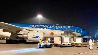 Llega al pa�s otro avi�n de Aerol�neas con m�s dosis de Sputnik V