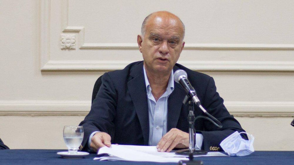 Grindetti quiere participaci�n de los Municipios en la log�stica de vacunaci�n