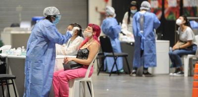 Otro r�cord de casos de coronavirus: confirman m�s de 24 mil nuevos contagios y Argentina sum� 100 mil positivos en s�lo cinco d�as