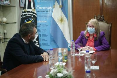 Cabandié en Río Gallegos: “Argentina tiene que desarrollarse con hombres y mujeres apasionados por la gestión pública”