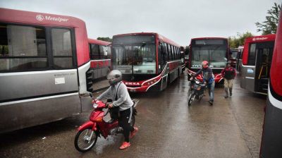 Vuelve �a medias� el transporte en C�rdoba: el detalle de lo acordado