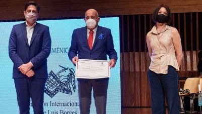 La Bienalsur de la UNTREF fue distinguida con el Premio al Emprendedor Solidario
