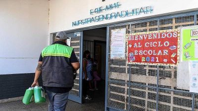 El Municipio entreg� kits de sanitizaci�n y limpieza a las escuelas de San Fernando