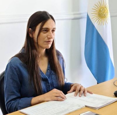 �Hoy m�s que nunca tenemos que cuidarnos para seguir garantizando la presencialidad escolar�, destac� Elisa Abella