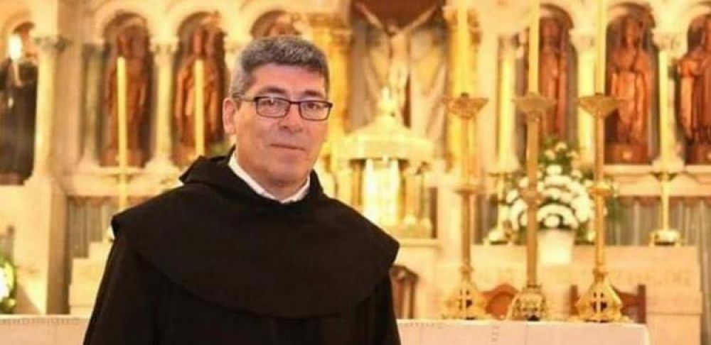 Un sacerdote argentino consultor de la Congregacin de Vida Consagrada