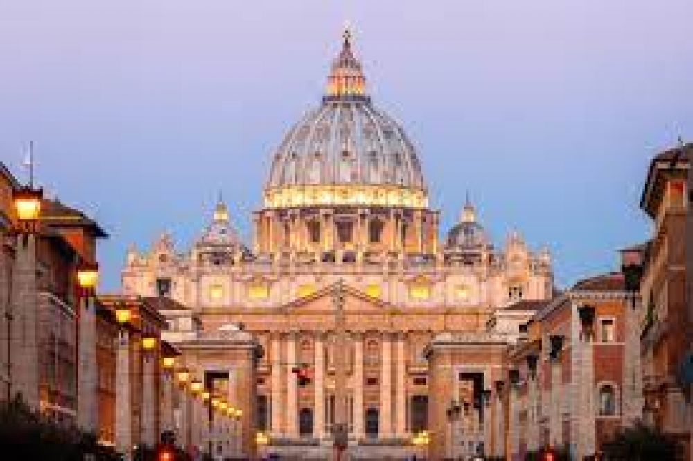 Vaticano desmiente haber pedido dinero para beatificar a exprimer ministro italiano