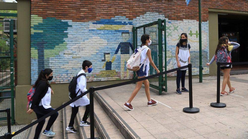 Tras el anuncio oficial, la UEPC insiste en la suspensin de clases presenciales