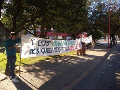 Agua: nueva jornada de protesta de trabajadores de la COOPI