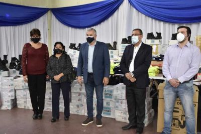 GIRSU: Entrega de indumentaria t�cnica y EPP, a Libertador General San Mart�n, Fraile Pintado y Calilegua