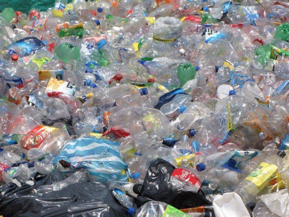 COLOMBIA: Avanza en el Senado proyecto para motivar el reciclaje y controlar uso de envases de doble empaque