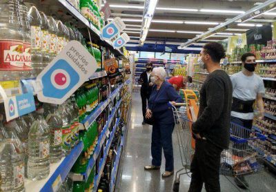 Gobierno lanza medidas para contener inflaci�n y precios