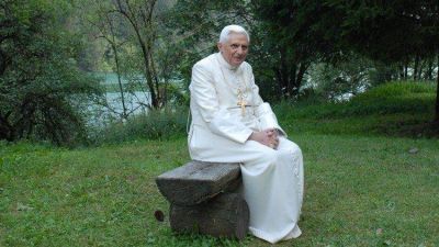 �Hoy Benedicto XVI cumple 94 a�os!