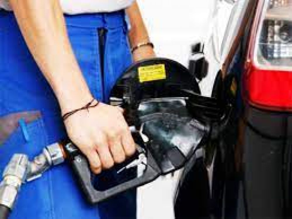 Combustibles: el Gobierno posterg un impuesto hasta junio