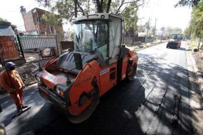 Cascallares destac� el avance de las obras de pavimentaci�n en Brown