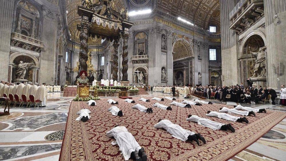 El Papa ordenar nueve sacerdotes para la dicesis de Roma