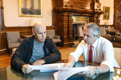 Tras la disputa, Fern�ndez y Larreta encolumnaron detr�s de ellos a sus respectivos frentes