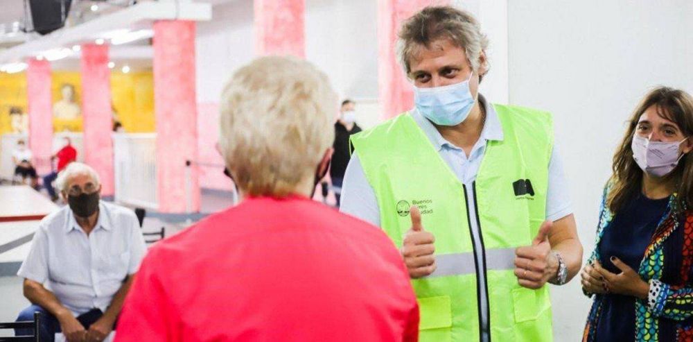La dura respuesta de la Ciudad a Luana Volnovich por la vacunacin a muertos: dijo que PAMI pas las listas