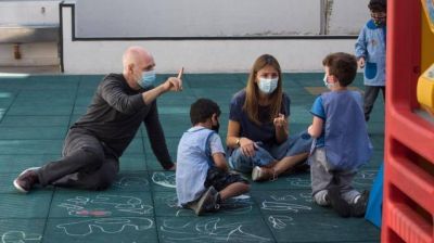 Contin�a el paro docente a favor de la vida mientras Larreta y Acu�a siguen en campa�a