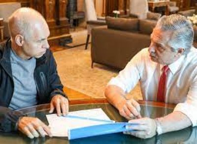 Afuera, grieta; adentro, acuerdos inevitables: la oposici�n y el oficialismo dan las primeras se�ales �de negociaci�n?