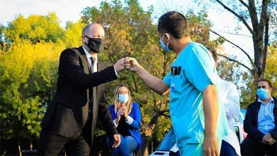 Insaurralde anunci� la entrega de un beneficio econ�mico a casi dos mil trabajadores de salud de Lomas