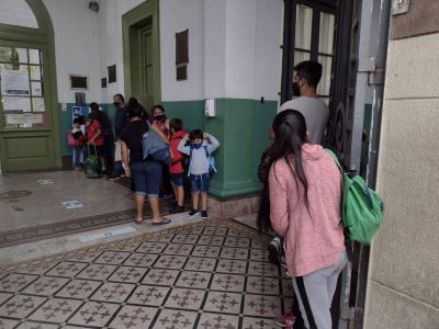 La UEPC pide que se revise la presencialidad en zonas con muchos contagios