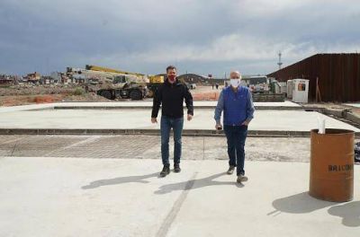 Grindetti recorri� el Parque Industrial