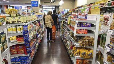 Aumentos descontrolados: La Copal insiste en victimizar a las alimenticias