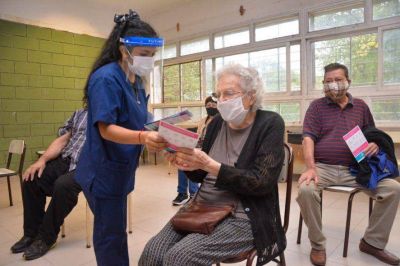 Provincia envi� m�s de 400 mil turnos para vacunar