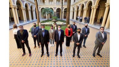 El oficialismo tiene los votos para postergar las elecciones legislativas pero no el consenso esperado