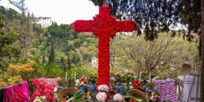 �Conoces el origen de la fiesta de la Cruz de mayo?