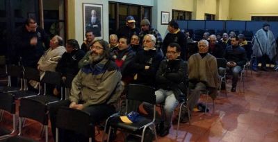 Los Madrugadores se consagran a San Jos�
