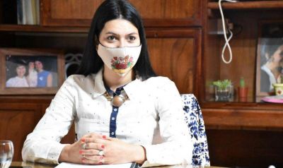 La intendenta Flor Dest�fanis critic� las nuevas medidas implementadas por Suarez