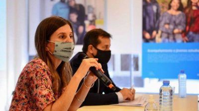 Asistencia en pandemia: Gobierno analiza extender bono de $15.000