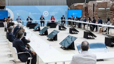 Los empresarios se alinean con Mart�n Guzm�n para que bajen los subsidios y temen que las internas provoquen su salida