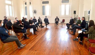 Comit�s barriales denuncian crisis social y responsabilizan a Garro por la falta de asistencia