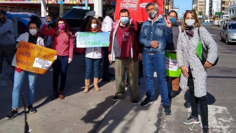 Lomas: Trabajadores de la salud realizaron un semaforazo