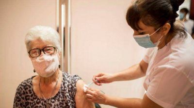 Tras las cr�ticas de Macri, Cafiero destac� el avance de la campa�a de vacunaci�n