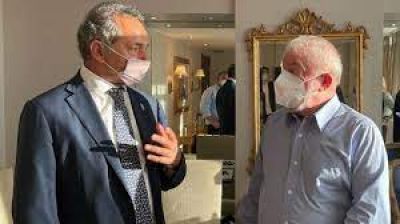 Detr�s de la foto de Scioli con Lula, un mensaje al coraz�n de Bolsonaro