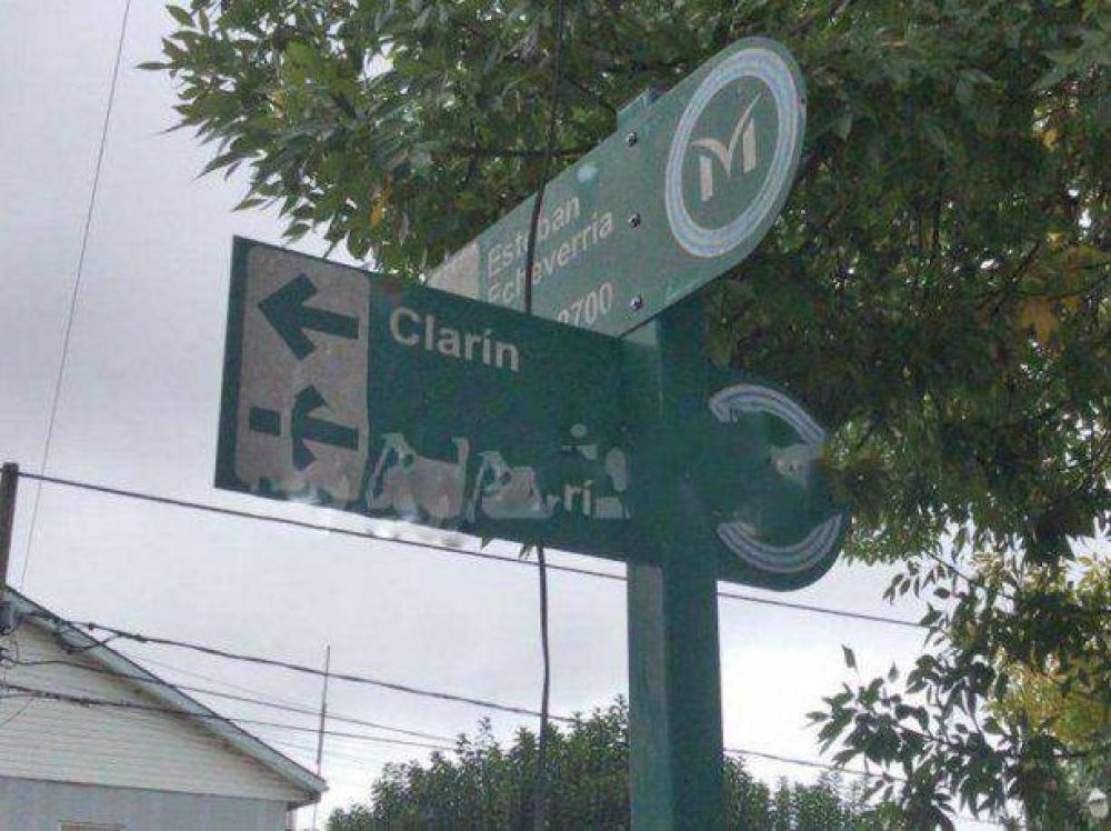 Revs para Clarn en el municipio de Merlo
