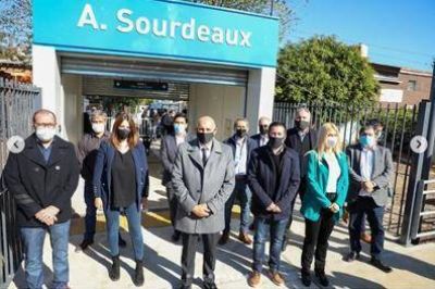 La Uni�n Ferroviaria estuvo en la inauguraci�n de la estaci�n Sourdeaux de la L�nea Belgrano Norte