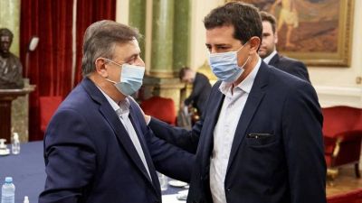 El Gobierno envi� la ley para posponer las elecciones con la cl�usula cerrojo que pidi� Cambiemos