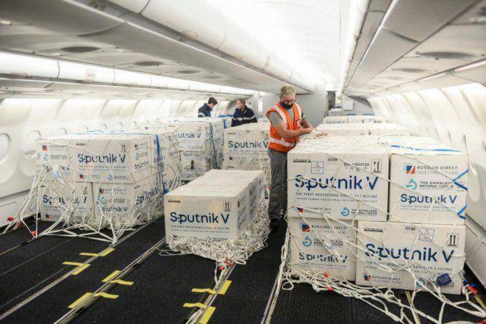 Preparan otro vuelo de Aerolneas Argentinas para ir a buscar ms vacunas Sputnik V
