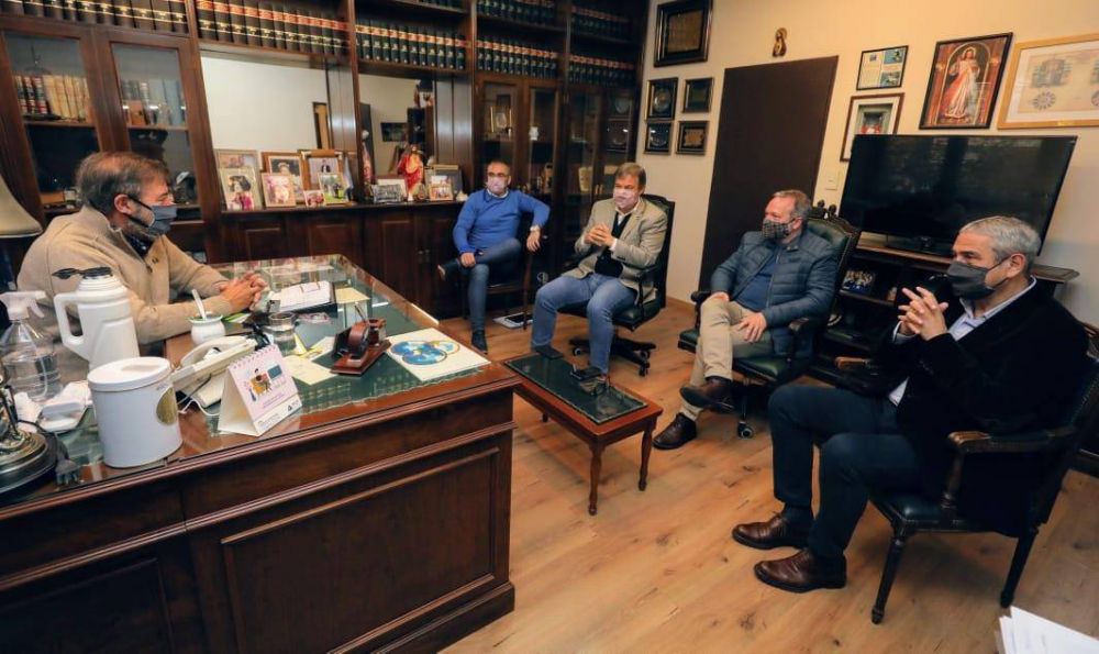 El ministro Ferraresi sigue manteniendo encuentros con ACUMAR e intendentes bonaerenses