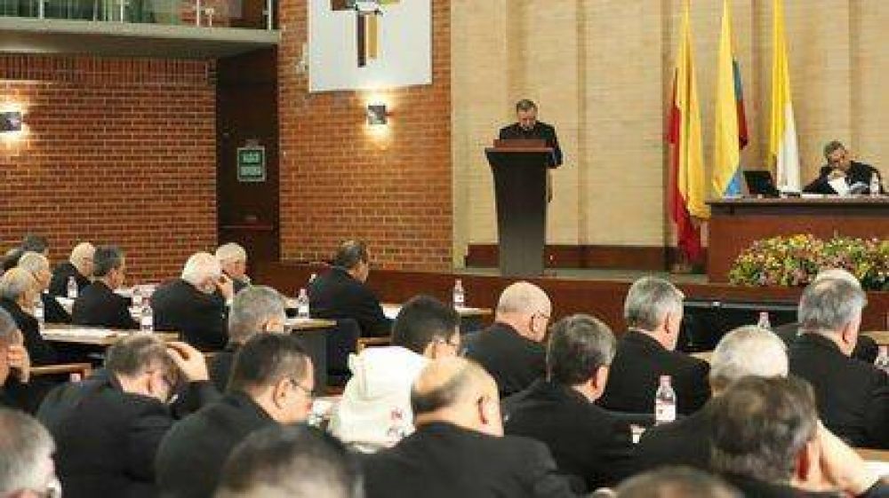 Iglesia en Colombia sigue alentando diálogo para dar solución al paro nacional