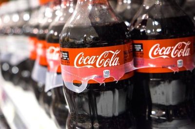 Coca-Cola y sus embotelladoras invertir�n 11,000 mdp en sustentabilidad