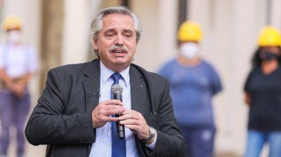 Alberto Fern�ndez encabeza el sorteo de m�s de 71 mil Cr�ditos Casa Propia