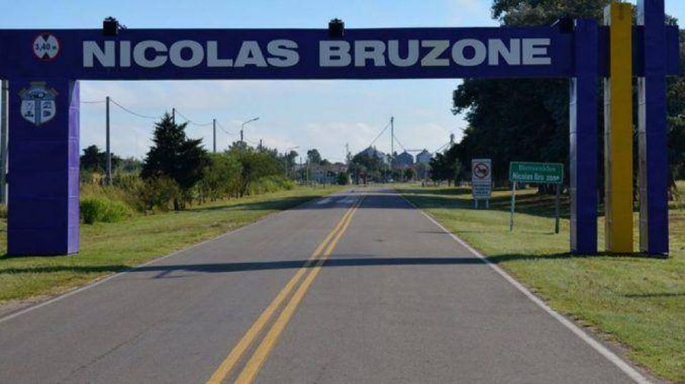 Nicol�s Bruzzone tiene aislados a casi un tercio de los habitantes